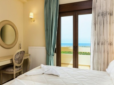 Villa Villa in Arkadi with Private Pool & Sea Nearby - Features photo 22