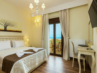 Villa Villa in Arkadi with Private Pool & Sea Nearby - Features photo 34