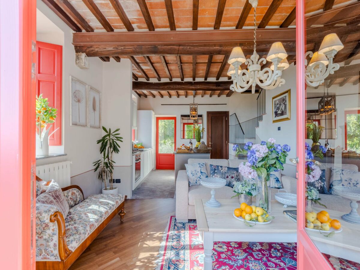 Villa Scenic villa in Lucca with pool
