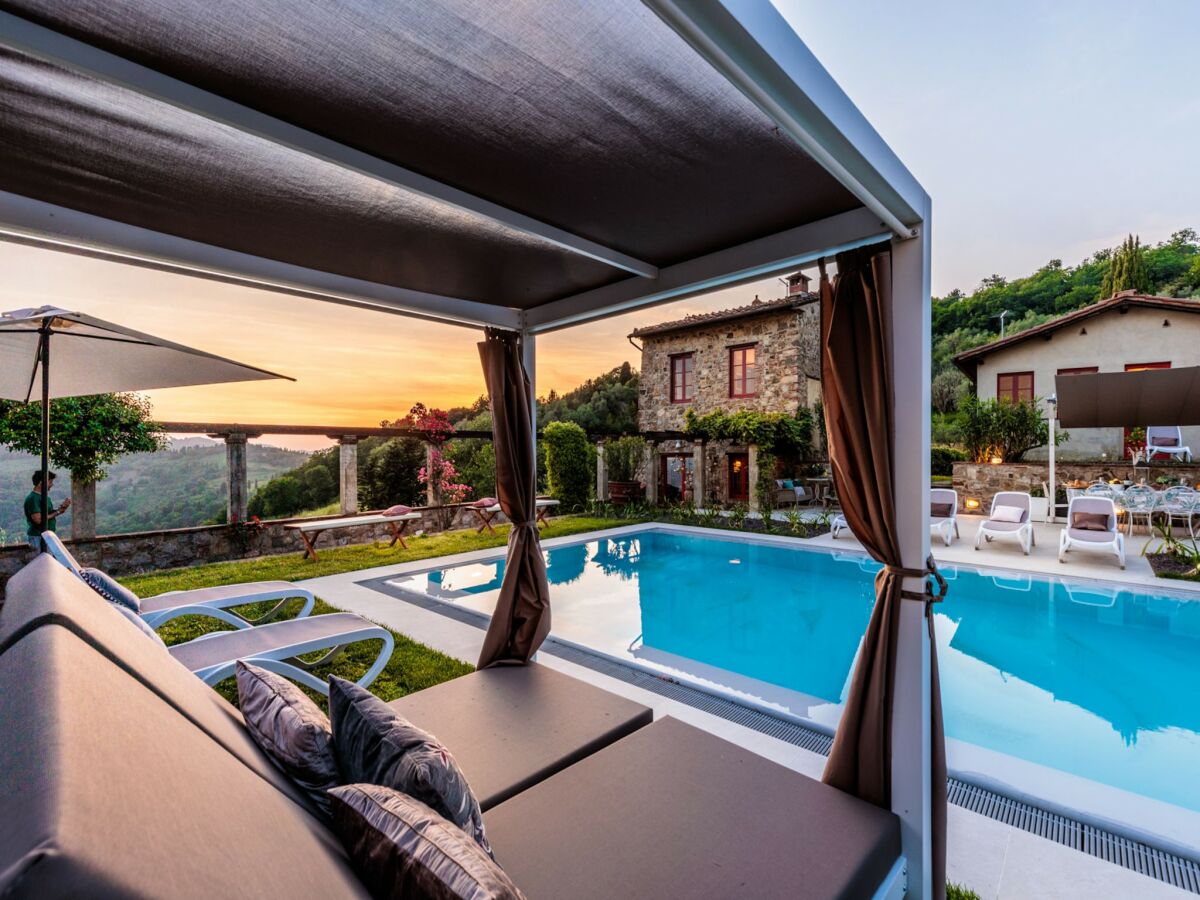 Villa Scenic villa in Lucca with pool - Outdoor photo 3