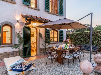 Villa Villa in Lucca mit Pool und Landschaftsblick - Outdoor photo 68