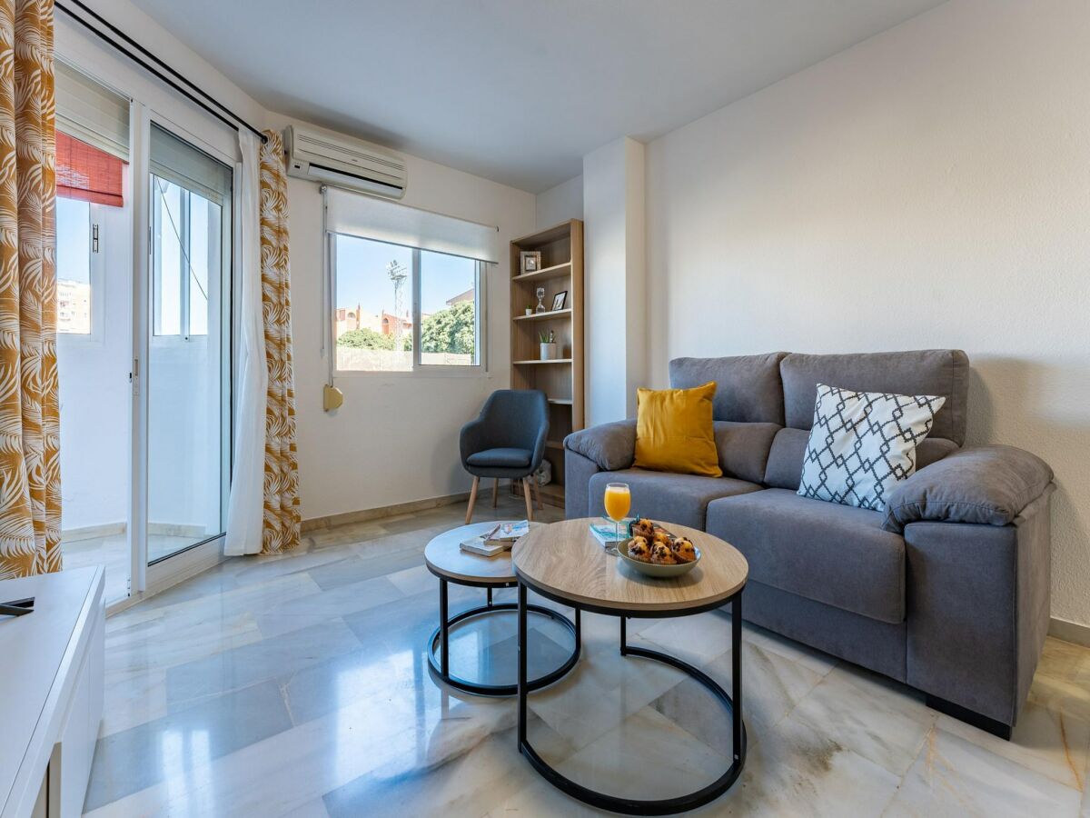 Apartment Faro's Arroyo de la Miel Apartment in Malaga