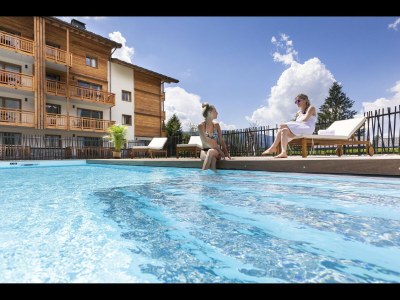 Apartment Apartment in Samoëns with Pool & Spa - Outdoor photo 11