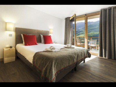 Apartment Apartment in France with Heated Pool & Spa - Features photo 7