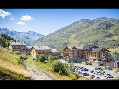 Apartment Apartment in Les Ménuires with Spa Access - Environment photo 29