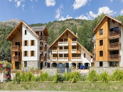 Apartment Geräumige Ferienwohnung im Ferienort Chantemerle - Outdoor photo 6