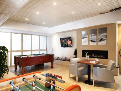 Holiday park Chalet in Isola nahe Skipisten - Features photo 8