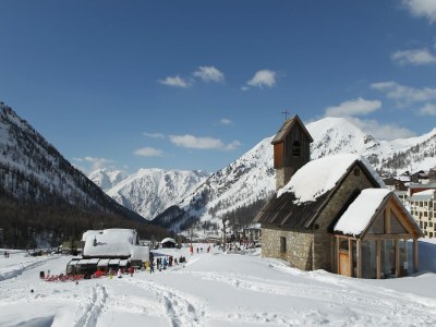 Holiday park Chalet in Isola nahe Skipisten - Environment photo 33