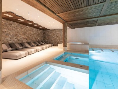 Apartment Apartment in Alps with Views in Champagny-en-Vanoise - Apartment