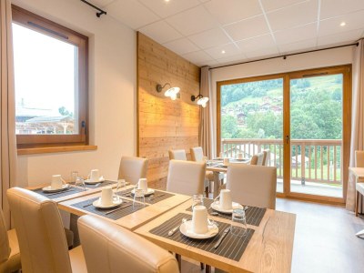 Apartment Apartment in Beaufort with Spa & Mountain Views - Features photo 24