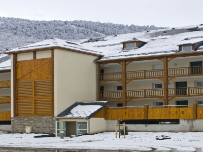 Holiday park Gepflegte Ferienwohnung mit Thermalbädern - Outdoor photo 2