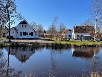 Holiday house Chalet in Friesland near Large Lakes in Sint Nicolaasga - Holiday house