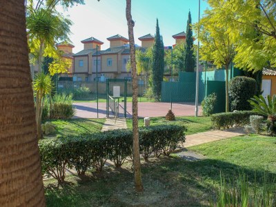 Apartment Apartment in Lepe with Pool and Garden - Outdoor photo 3