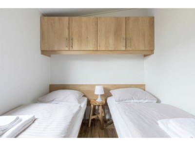 Holiday park Chalet in Vrouwenpolder near Banjaard Beach - Features photo 13