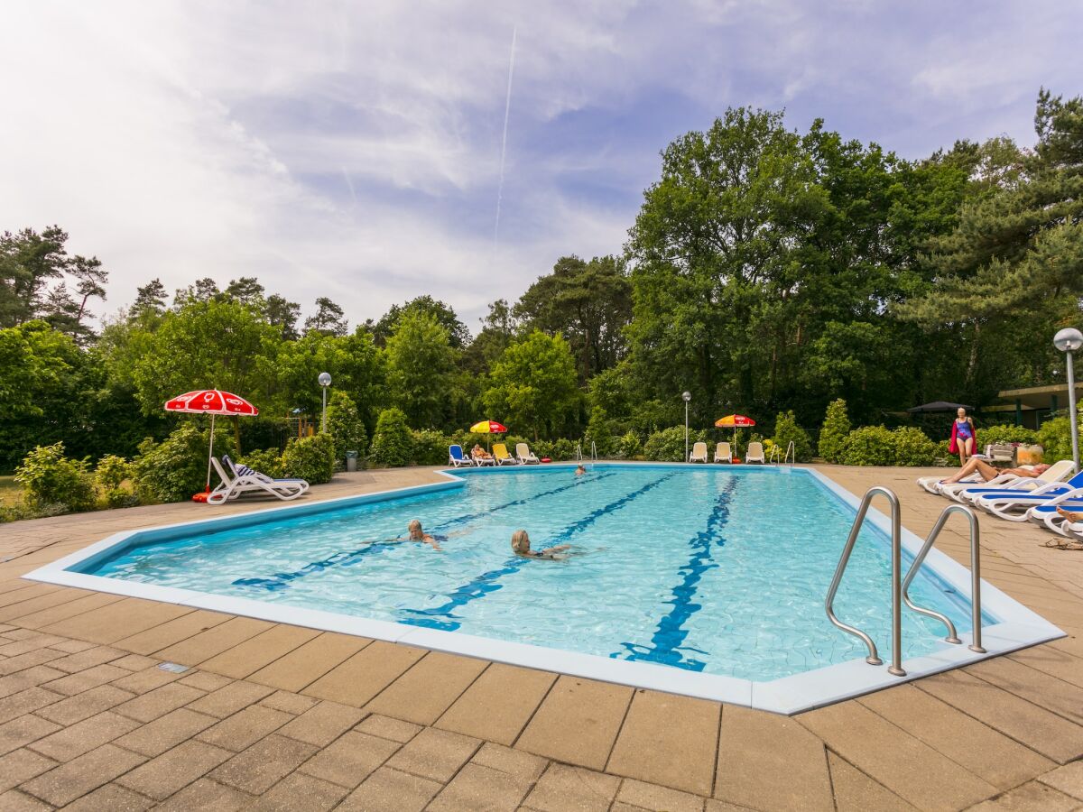 Holiday park Chalet in Markelo mit Sauna für 4 Von Belvilla