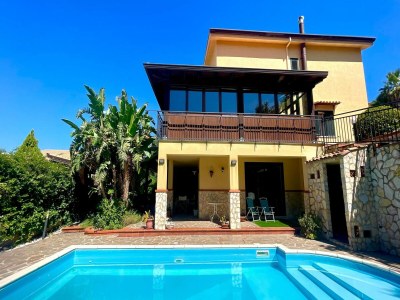 Villa Villa in Palermo in der Nähe des Meeres in Palermo - Villa