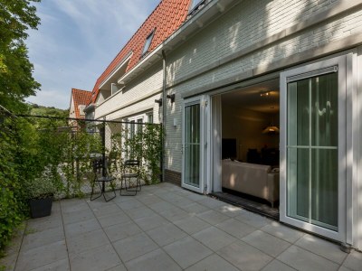 Apartment Spacious Apartment in Koudekerke with Terrace - Outdoor photo 67
