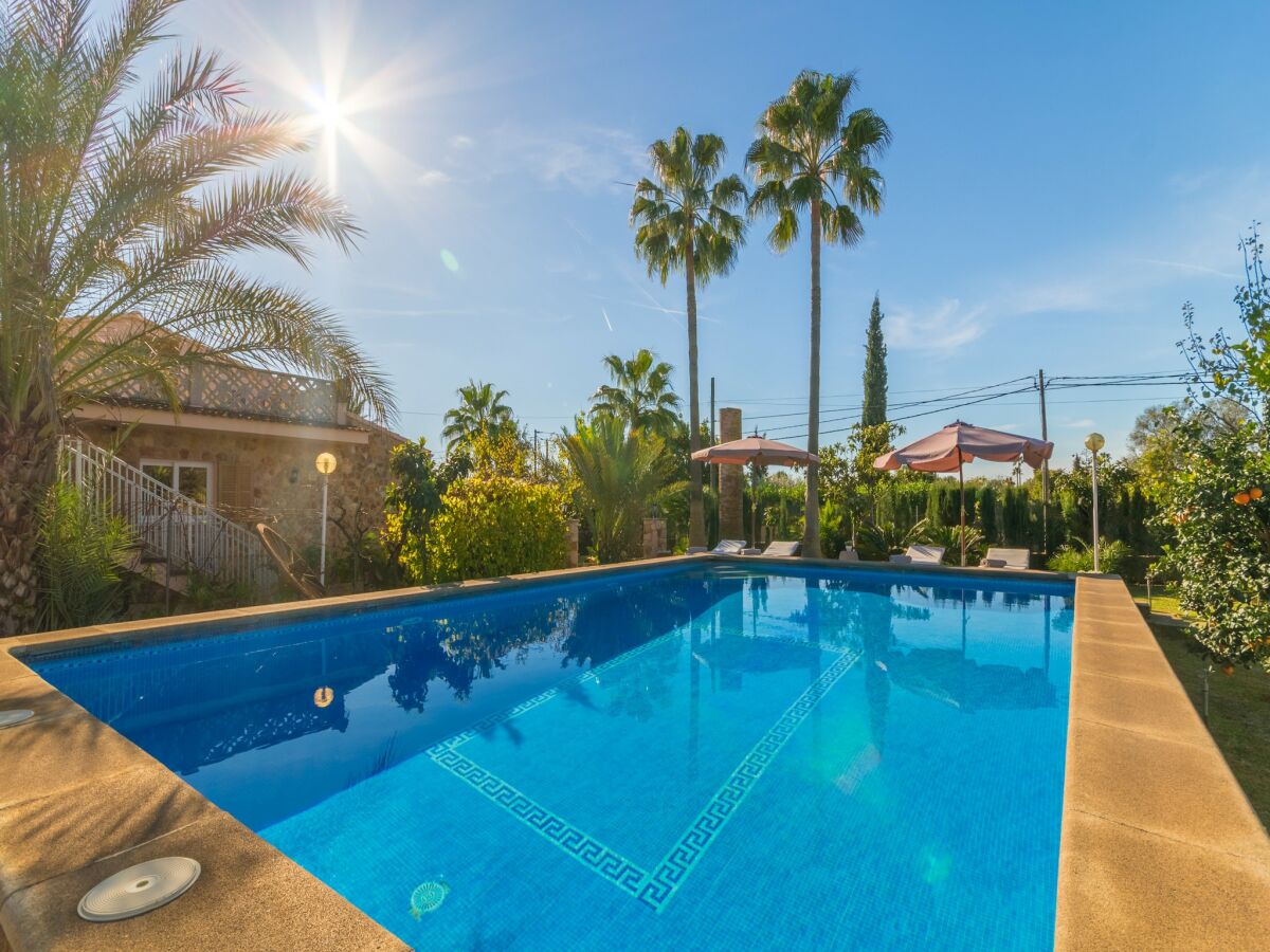 Holiday house Son Mesquida in Inca with Pool & Garden
