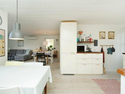 Holiday house 6 person holiday home in Højby - Outdoor photo 12
