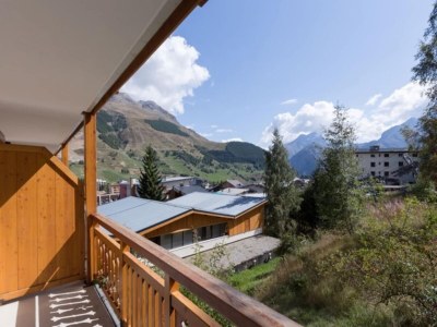 Apartment Slope-Side Stay with Balcony - Outdoor photo 2