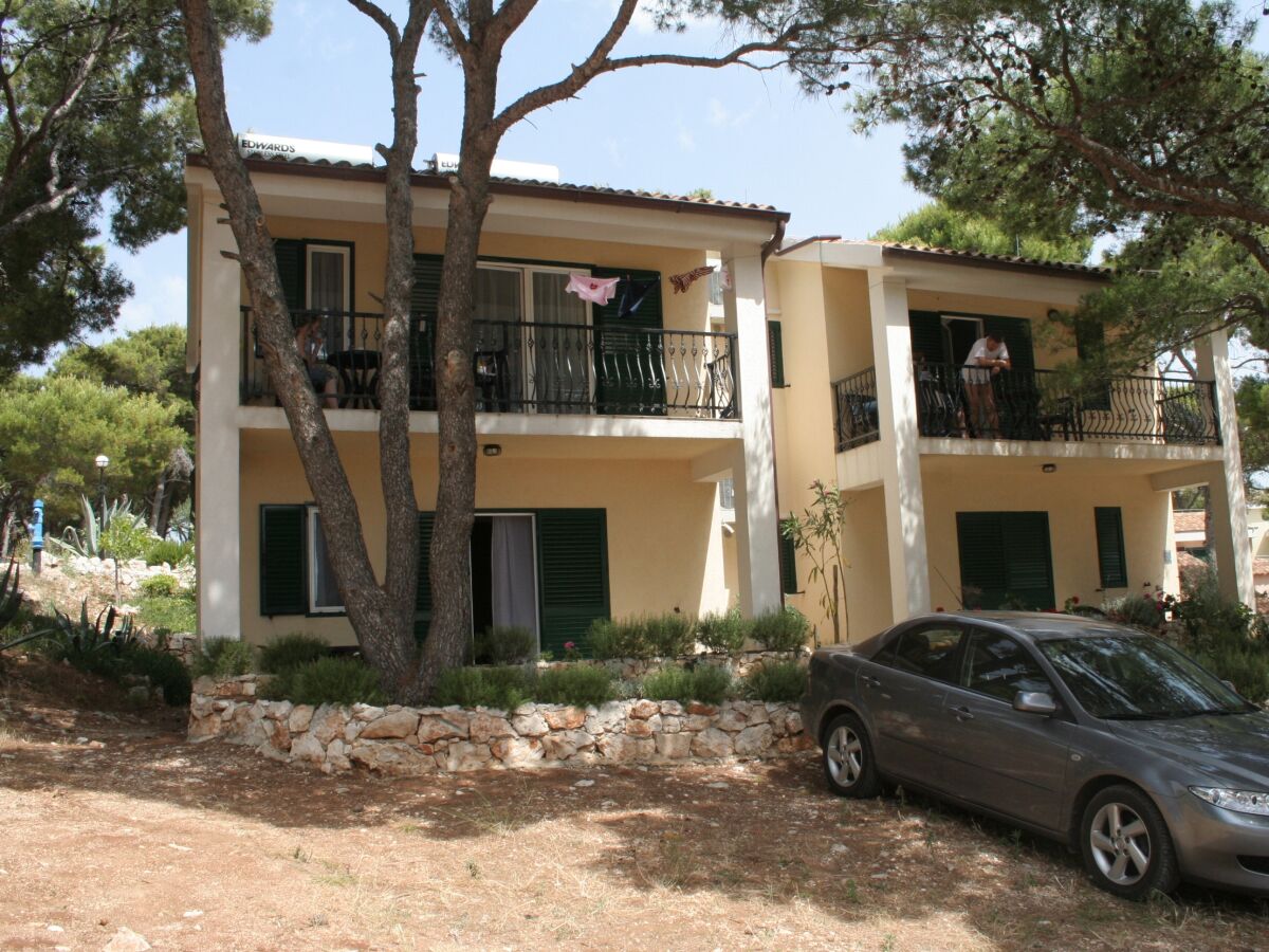 Apartment One bedroom apartment near beach Rogoznica A-3094-a - Outdoor photo 3