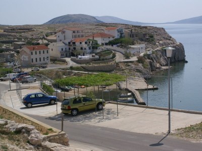 Apartment Comfortable and spacious apartment near beach Zubovići, Pag A-4065-a - Outdoor photo 11
