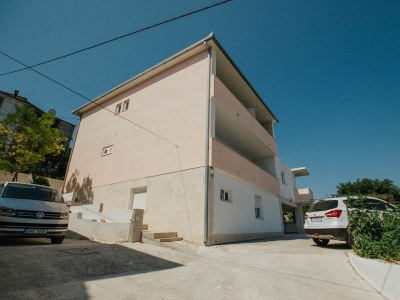 Apartment Two bedroom apartment near beach Arbanija, Čiovo A-9700-a in Trogir - Apartment
