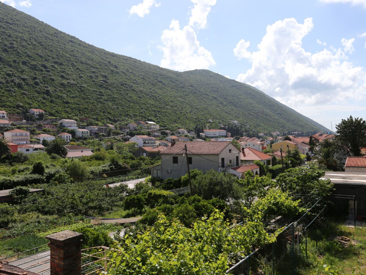 Apartment Studio flat with terrace Trpanj, Pelješac AS-10111-a