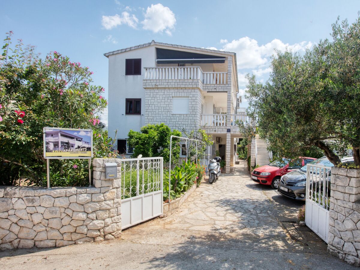 Apartment One bedroom apartment with terrace Rogoznica A-4313-d - Outdoor photo 5