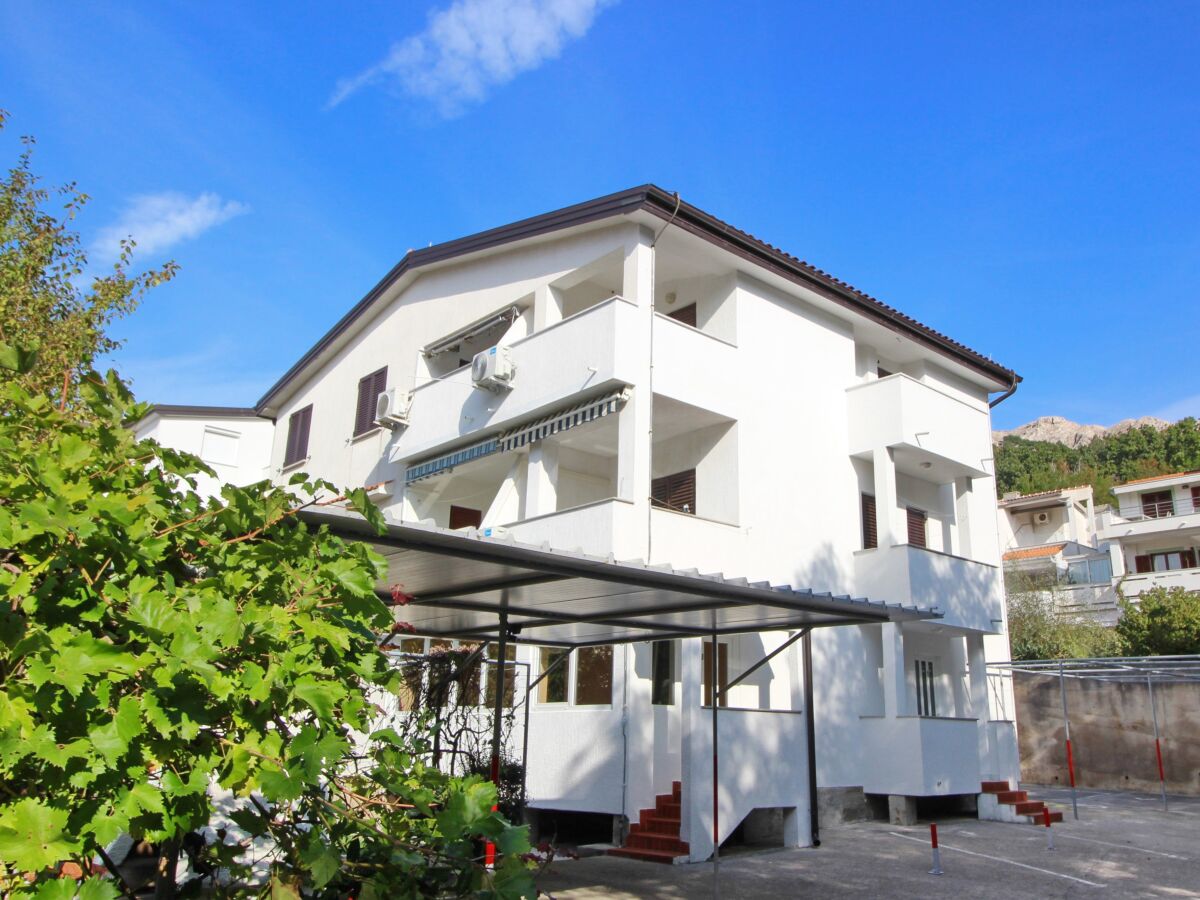 Apartment Two bedroom apartment with terrace Baška, Krk A-19201-c
