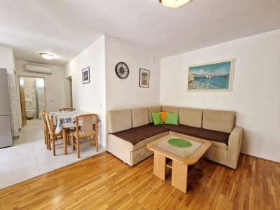 Apartment Two bedroom apartment with terrace Baška, Krk A-19201-c - Outdoor photo 8