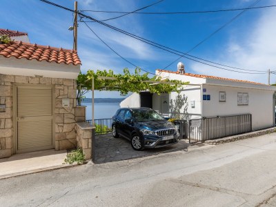 Apartment Two bedroom apartment with terrace and sea view Pisak, Omiš A-652-a - Outdoor photo 9