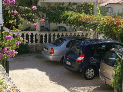 Apartment One bedroom apartment with terrace and sea view Pisak, Omiš A-1004-b - Outdoor photo 17
