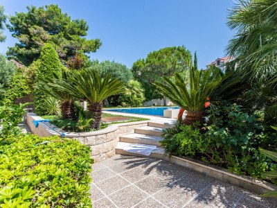 Apartment Two bedroom apartment with terrace and sea view Splitska, Brač A-23224-a - Outdoor photo 21