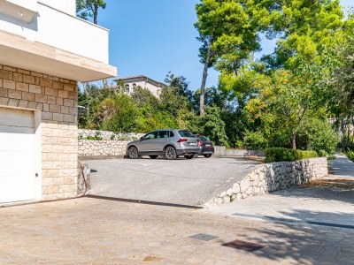 Apartment Two bedroom apartment with terrace and sea view Banjol, Rab A-5022-d - Outdoor photo 15