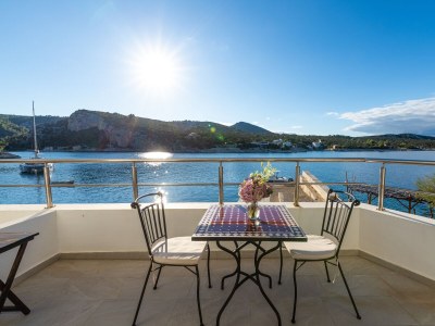 Holiday room near beach Cove Pokrivenik, Hvar S-2069-g in Gdinj - Holiday room