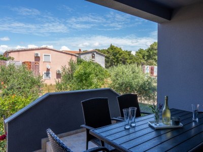 Apartment Three bedroom apartment with terrace Vir A-23333-a - Outdoor photo 29