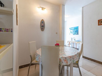 Apartment Two bedroom apartment with terrace Jelsa, Hvar A-134-a - Outdoor photo 16