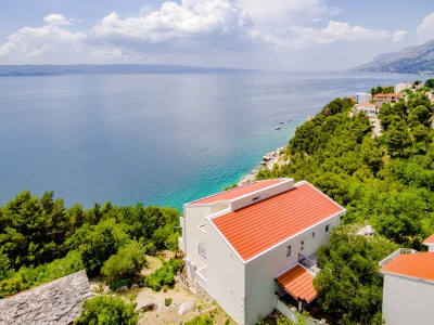 Apartment Two bedroom apartment with balcony and sea view Brela, Makarska A-24416-a - Outdoor photo 3