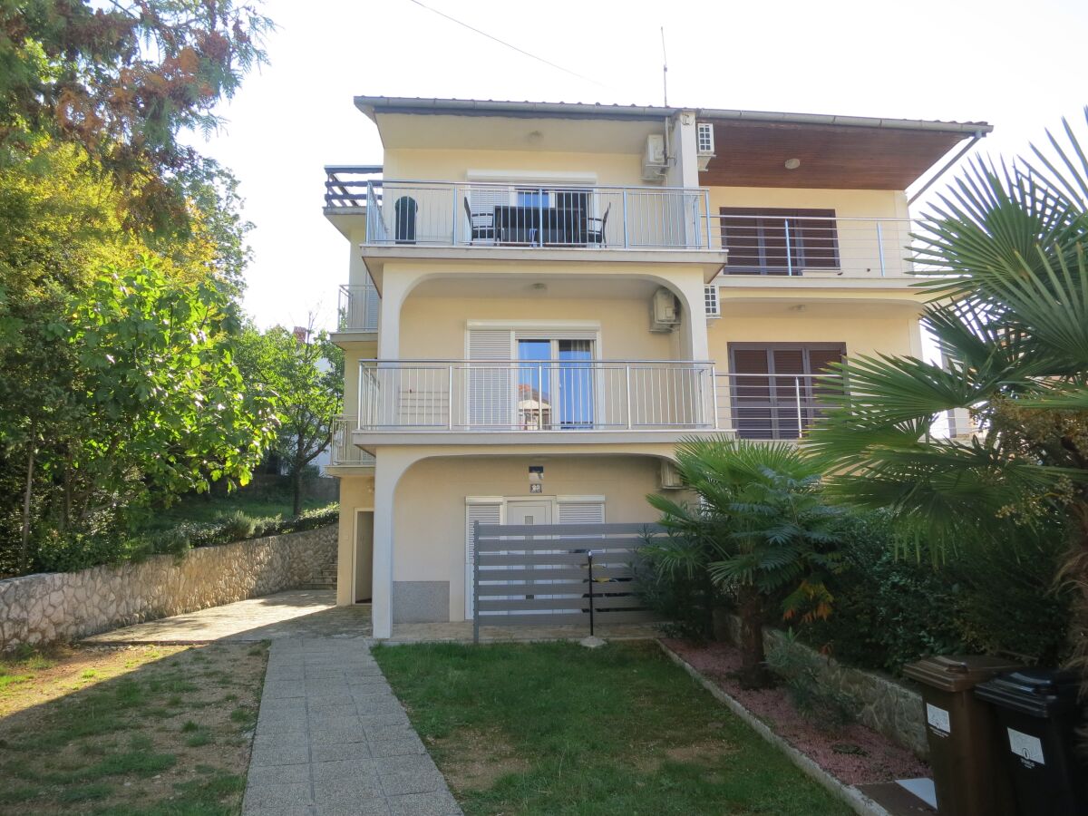 Apartment One bedroom apartment with balcony Malinska, Krk A-19268-b - Outdoor photo 2