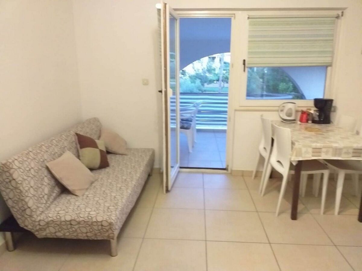 Apartment One bedroom apartment with terrace Privlaka, Zadar A-24002-a