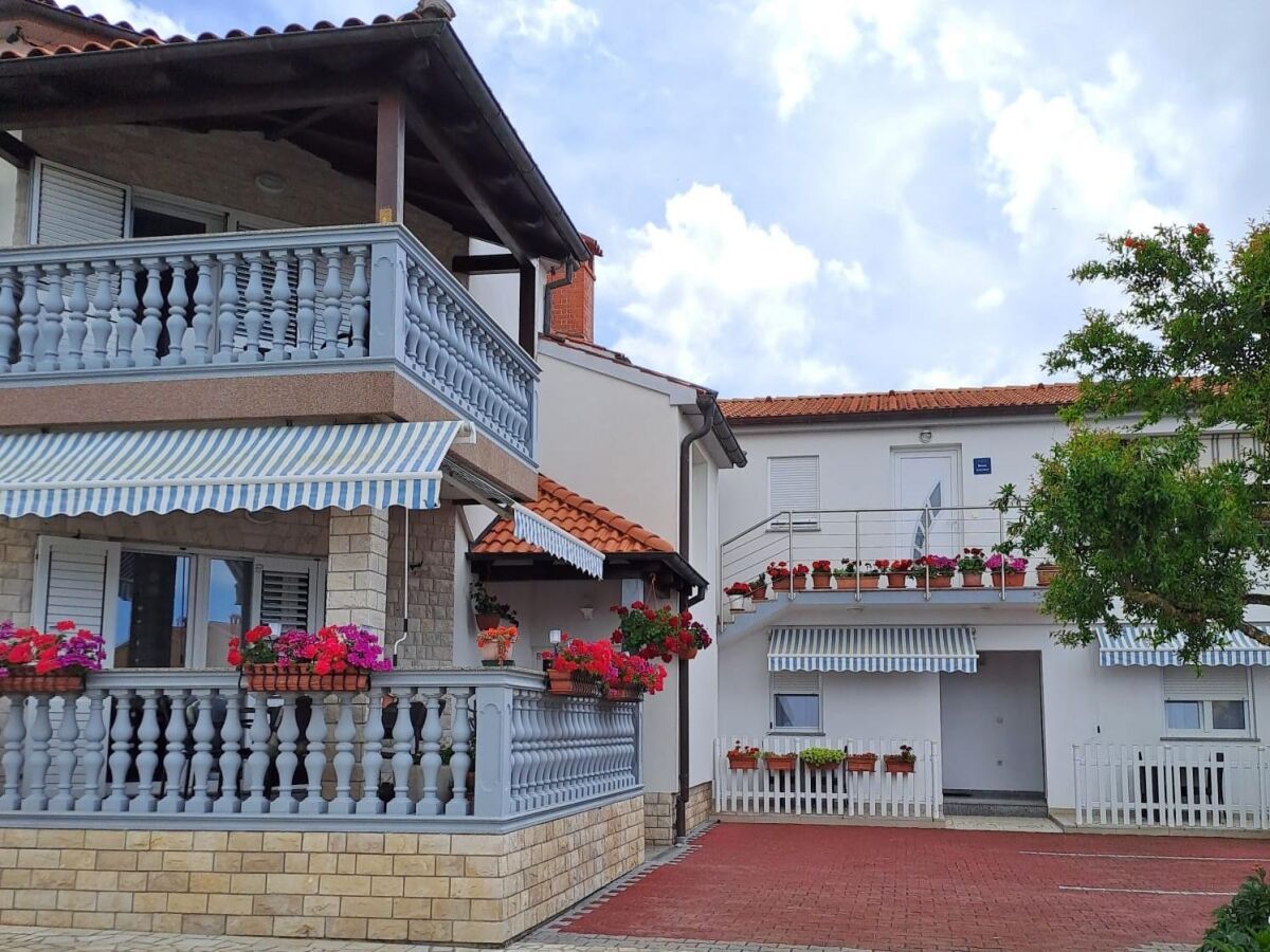 Apartment One bedroom apartment with terrace Medulin A-24576-a