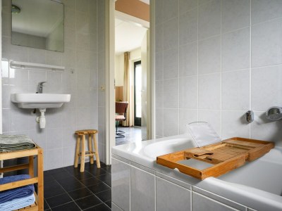 Holiday house Family home with wellness - Features photo 23