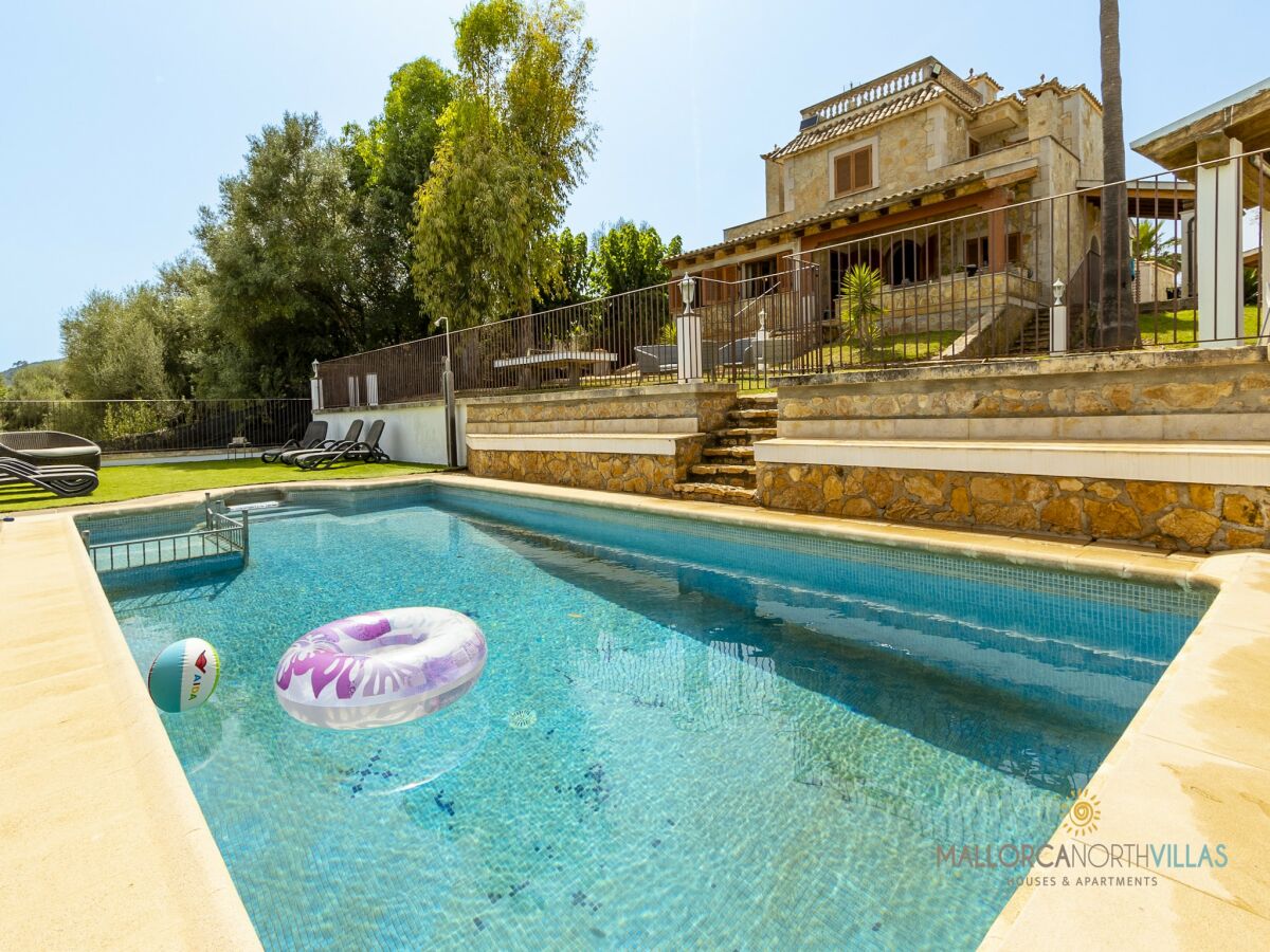 Villa Villa in Alcudia nahe Puerto Alcudia Strand - Outdoor photo 4
