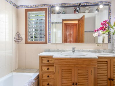 Villa Traditional Charm with Private Pool - Features photo 15