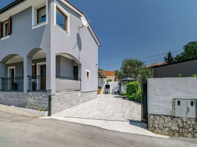 Holiday house Ferienhaus in Loborika mit privatem Pool - Outdoor photo 9
