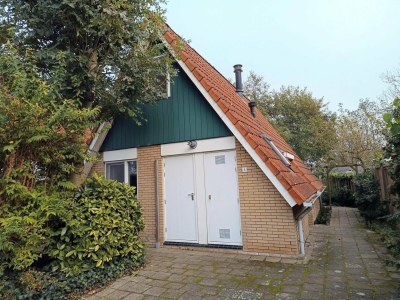 Holiday house Gemütliches Ferienhaus in Sint Maartenszee - Outdoor photo 7