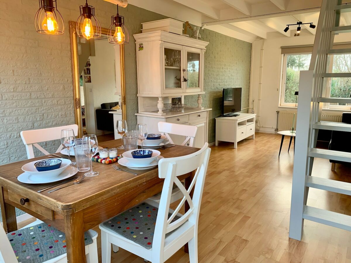 Holiday house Bungalow in Sint Maartenszee near Beach - Features photo 3
