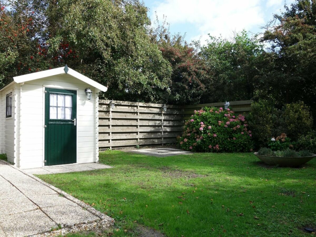 Holiday house Bungalow in Sint Maartenszee in Strandnähe - Outdoor photo 4