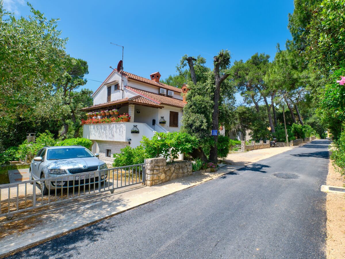 Apartment Two bedroom apartment with balcony Artatore, Lošinj A-2509-d - Outdoor photo 2